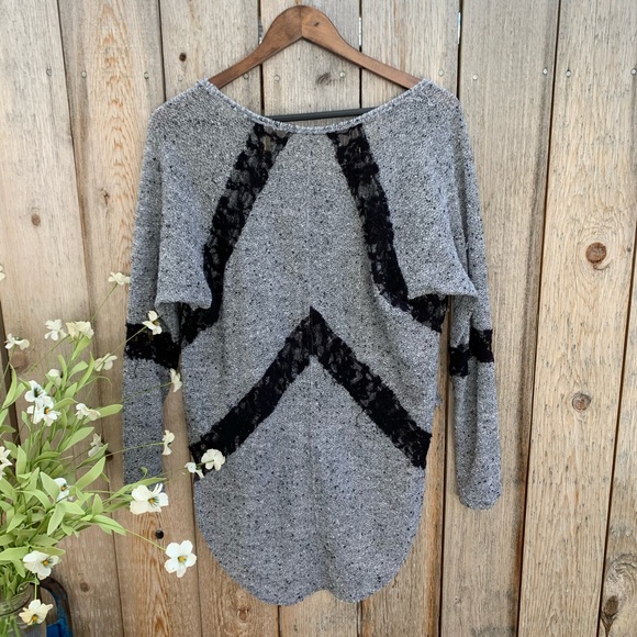 Free People light weight sweeter - Picture 4 of 8